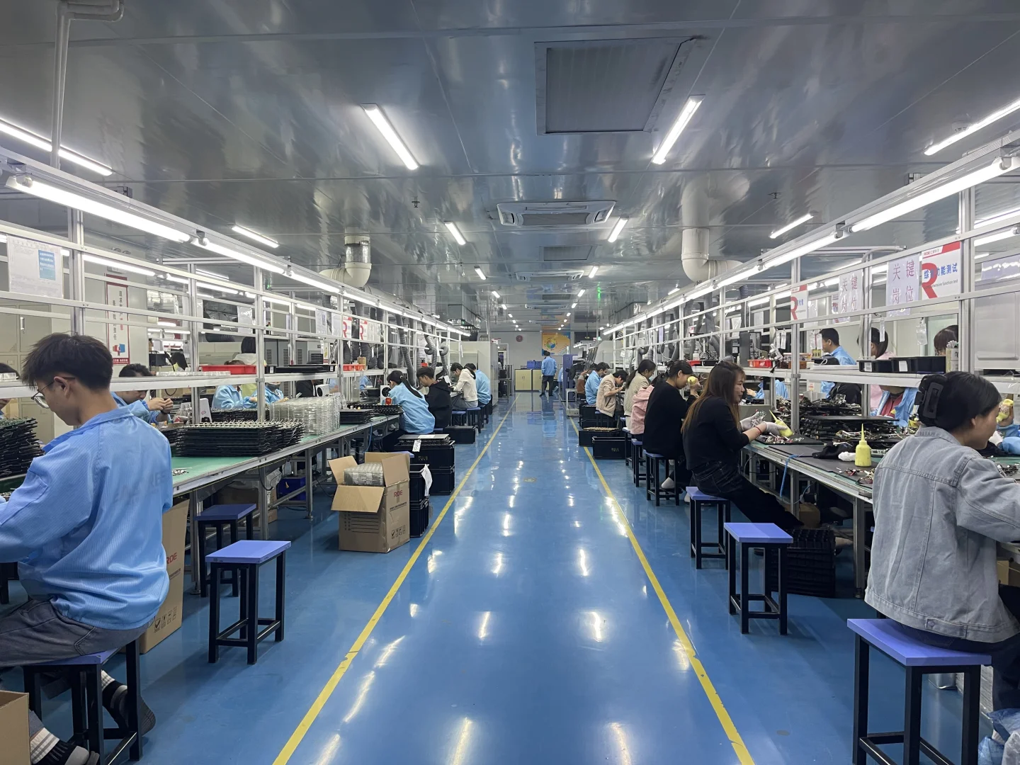 今天带你们看看！我们的pcba工厂