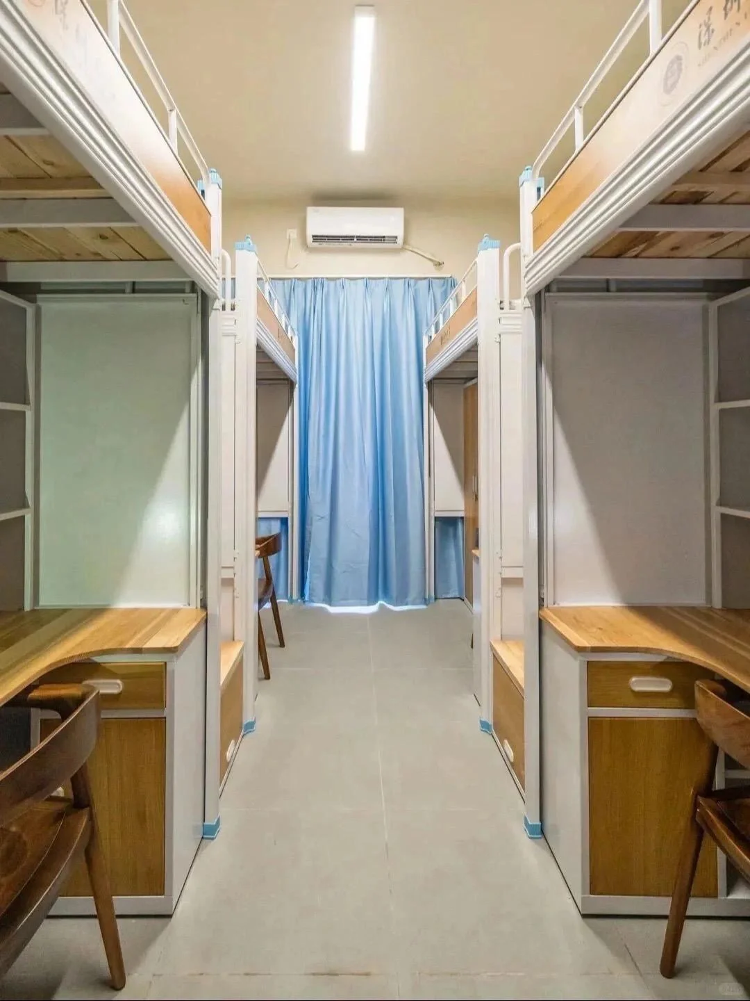 靓仔，进厂么咯