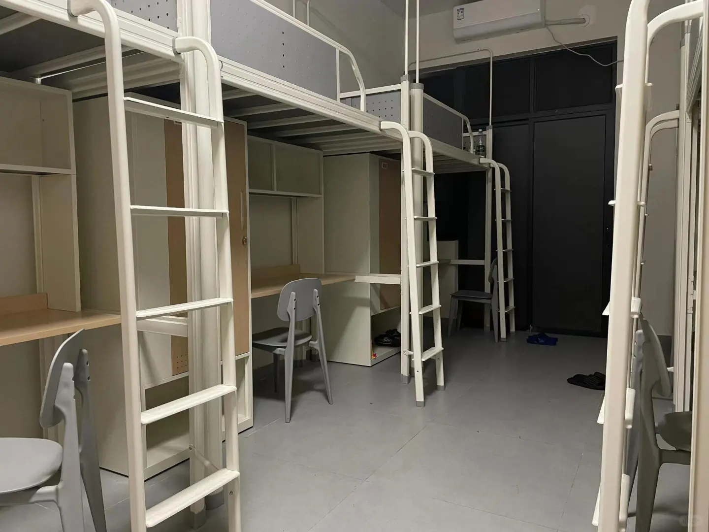 电子厂车间图片