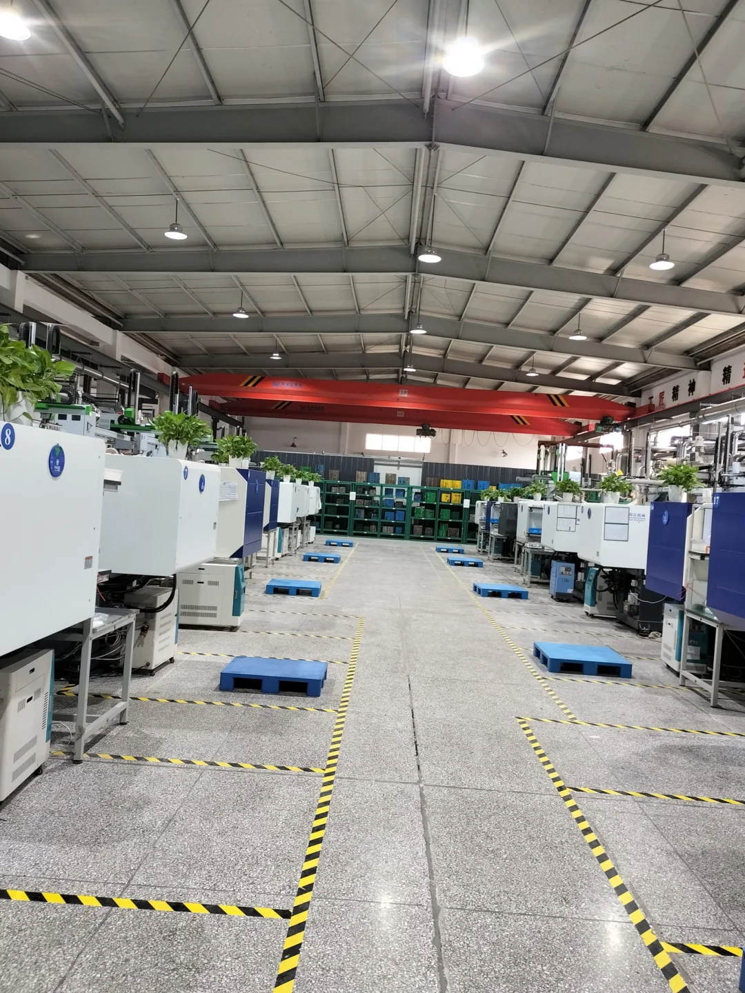 注塑车间注塑件加工