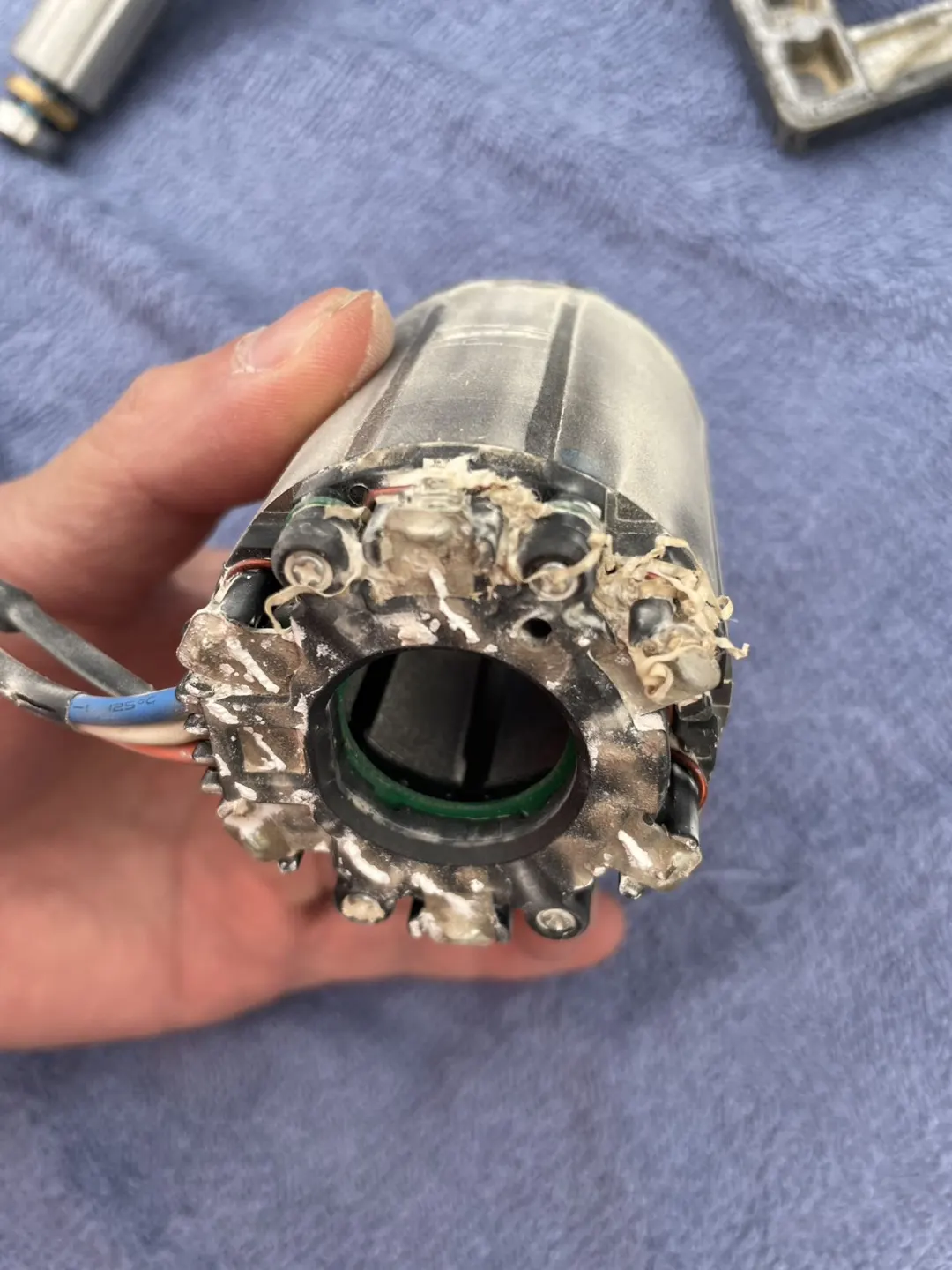 Makita XGT 185mm 圆锯进水维修