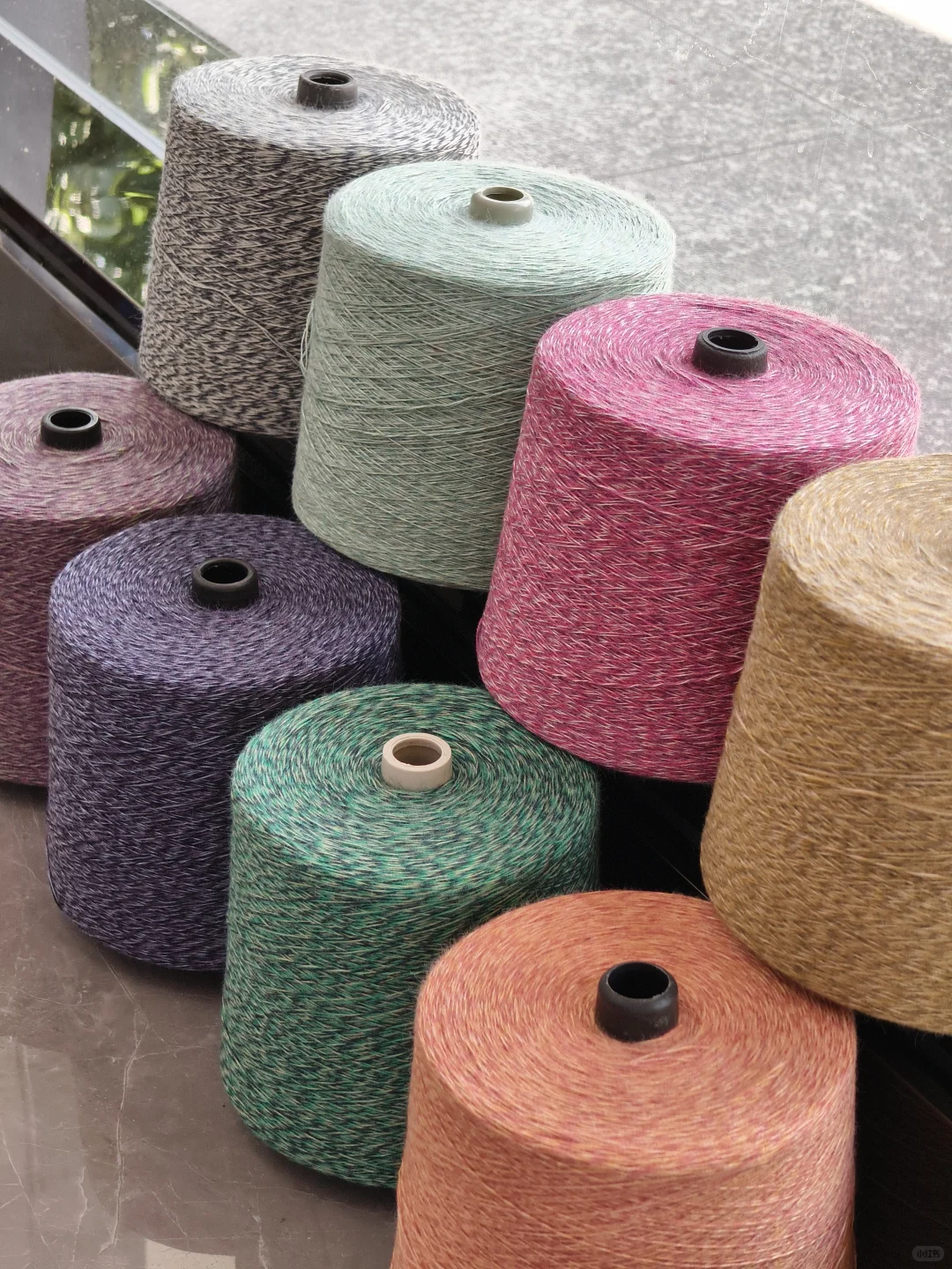 我发现了好几堆超好看的纱线～
