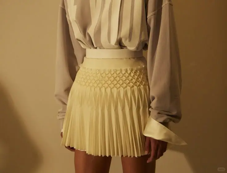 褶皱的大作用和多种表现方法—审美提升