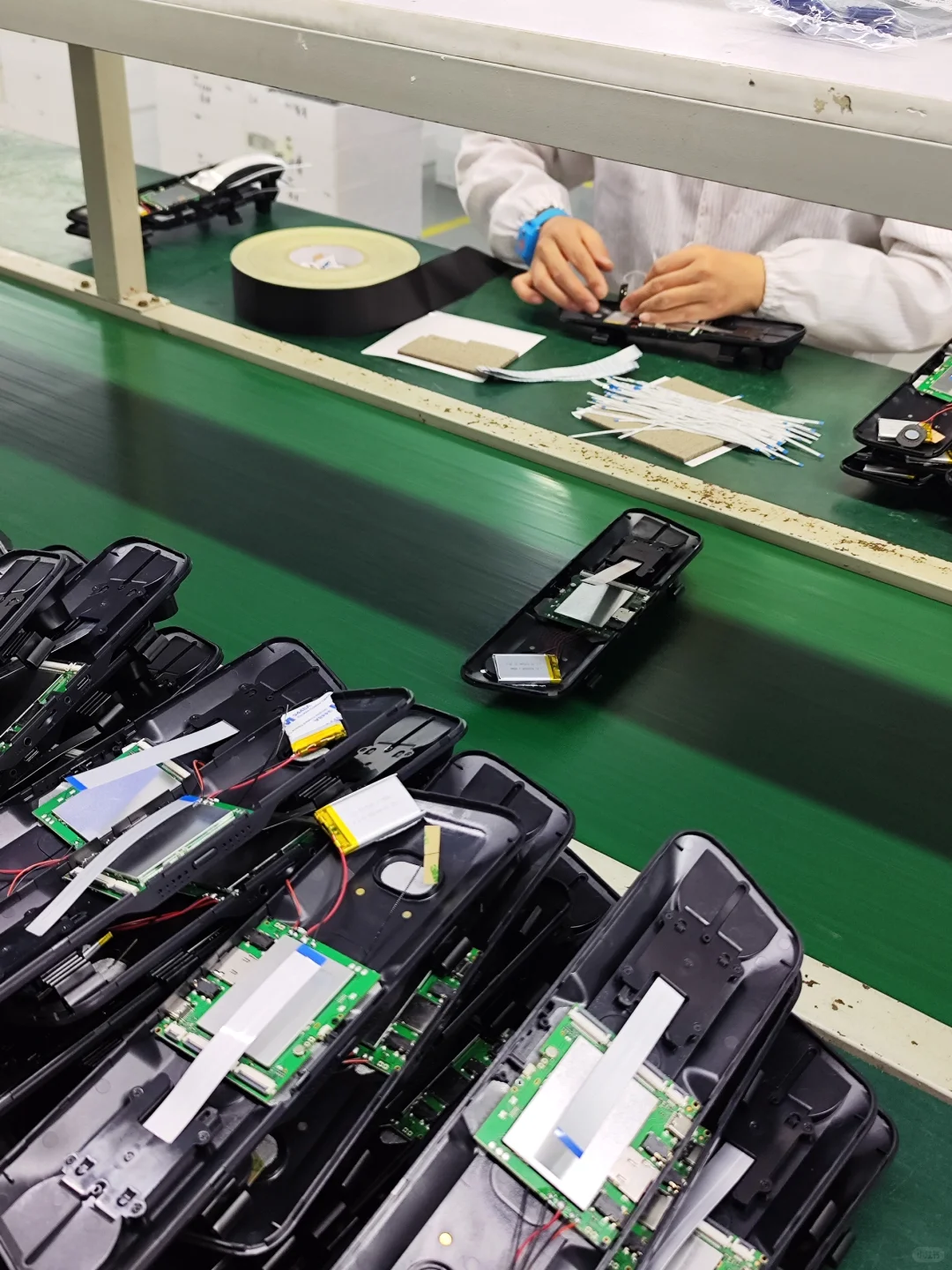 记录行车记录仪生产线的一天