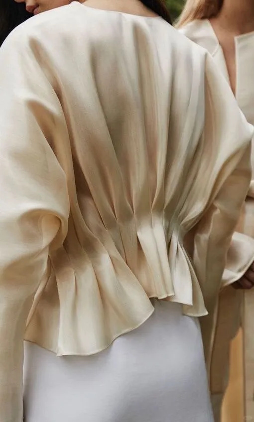 褶皱的大作用和多种表现方法—审美提升