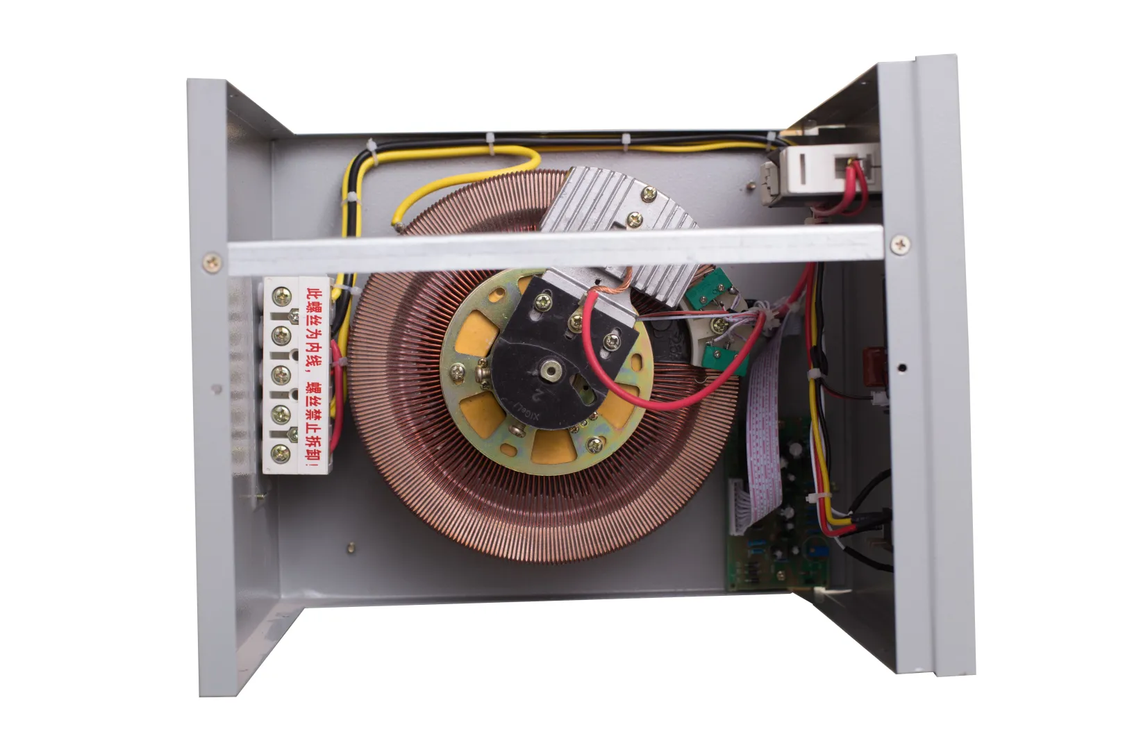 1500va稳压器带多大功率？