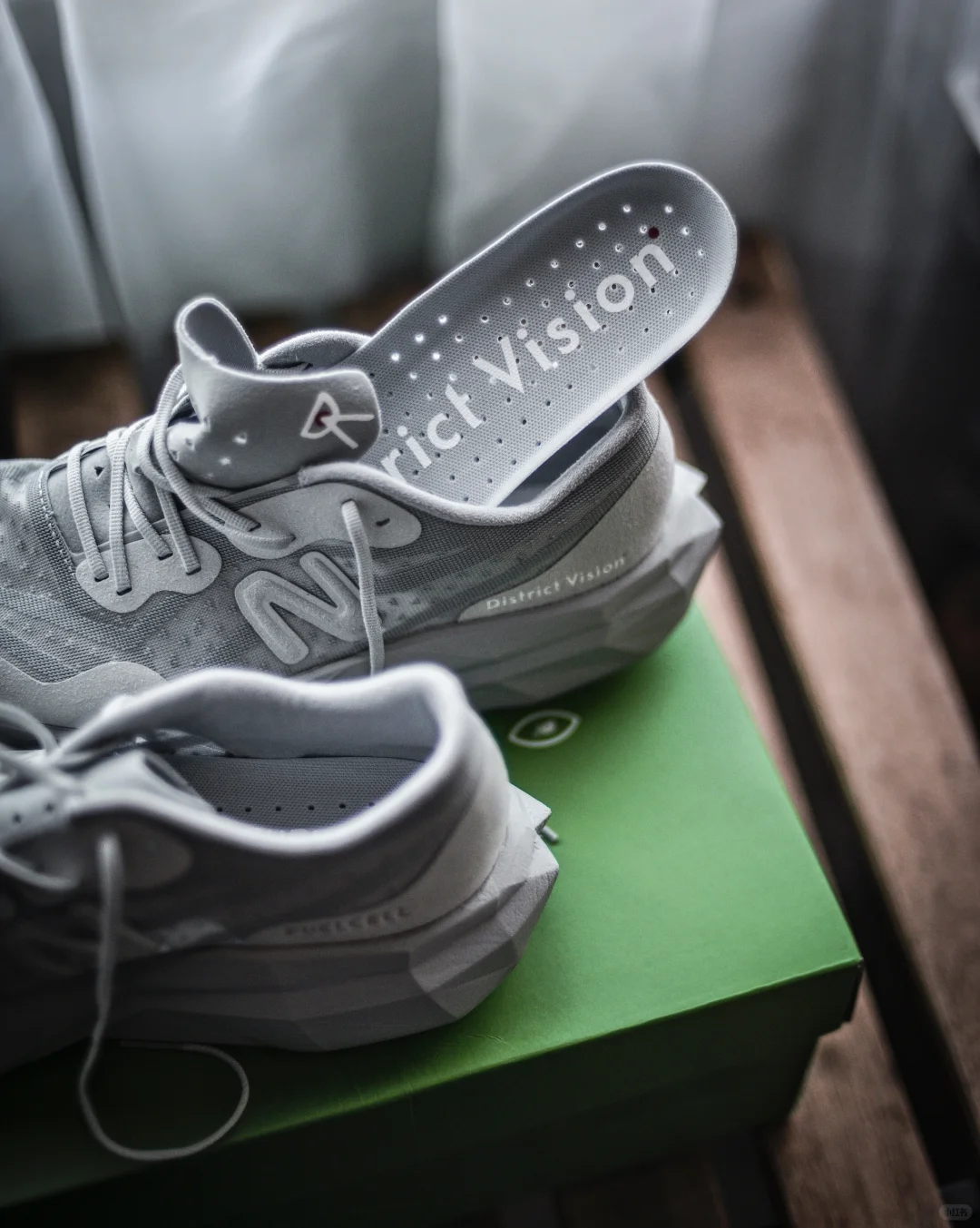 Fuel Cell SC V4 x District Vision