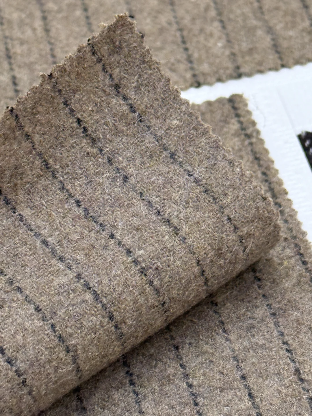 秋冬必备的羊毛条纹双面呢面料～