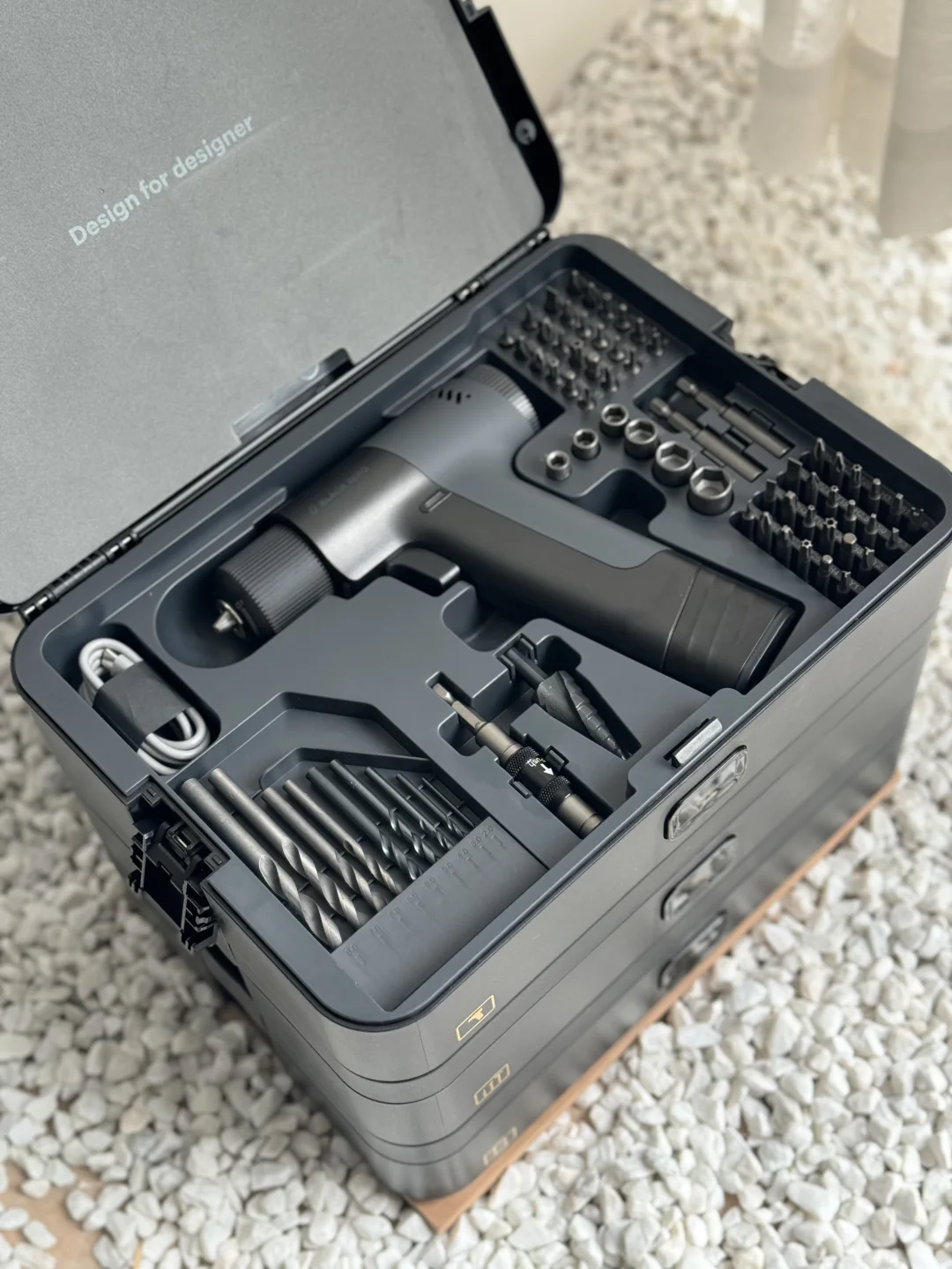 千万资金+两年多时间研发的工具箱？谁信？