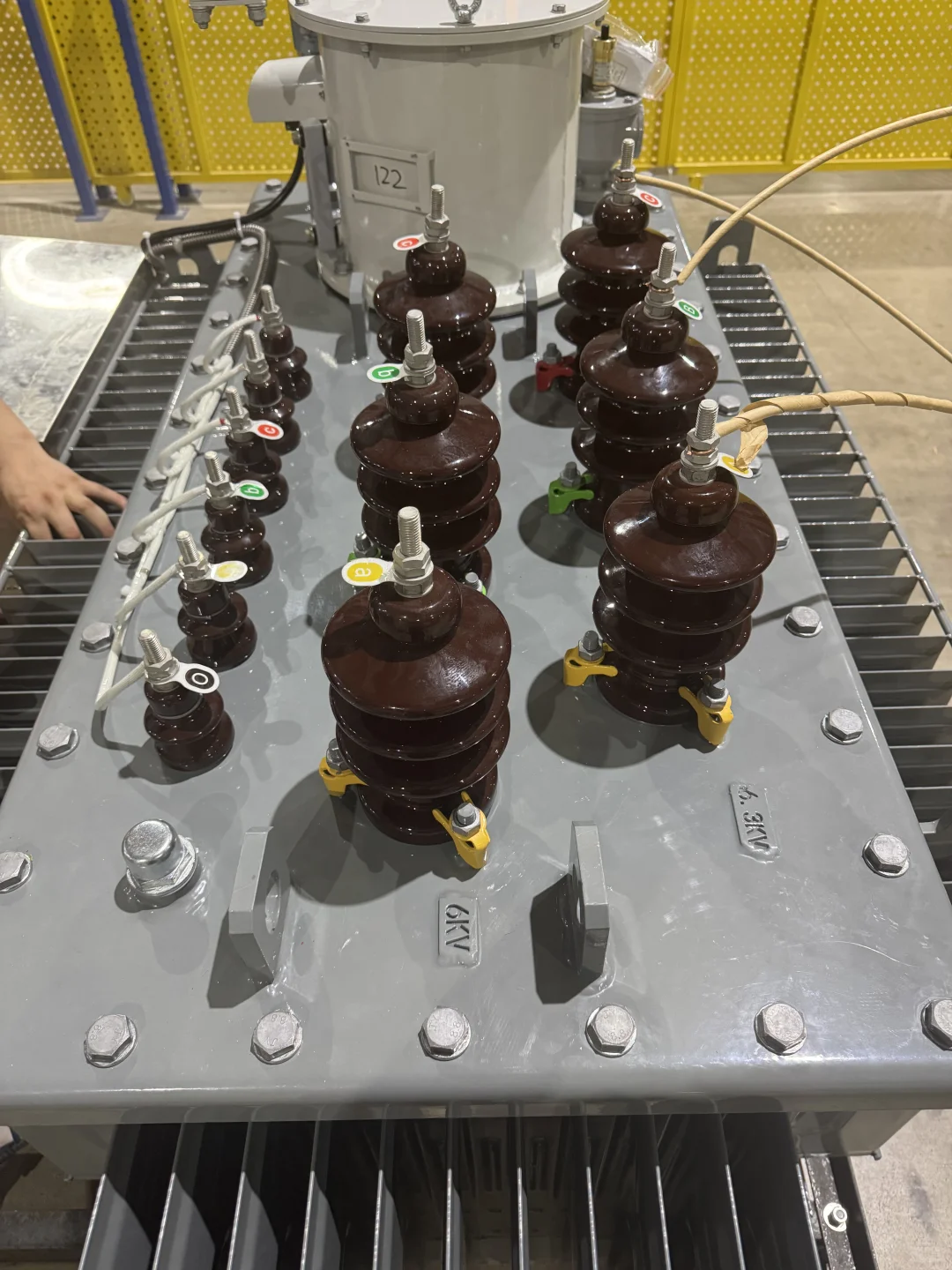 SVR-3150/8-10三相线路调压器