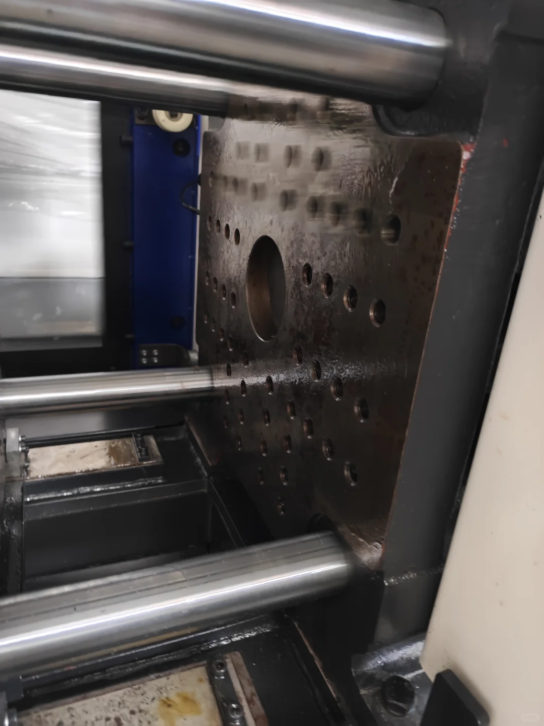 海天三代60吨注塑机：小吨位王者