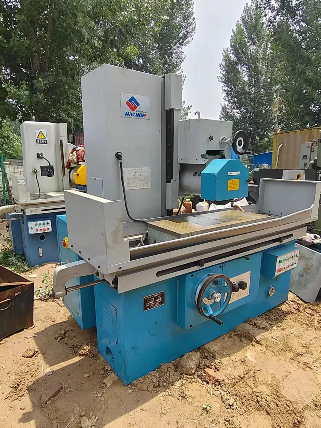 桂北7140平面磨床