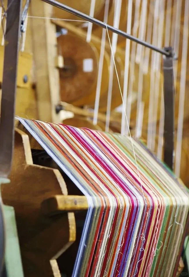 “时光之织:探寻粗布技艺的传统匠心”