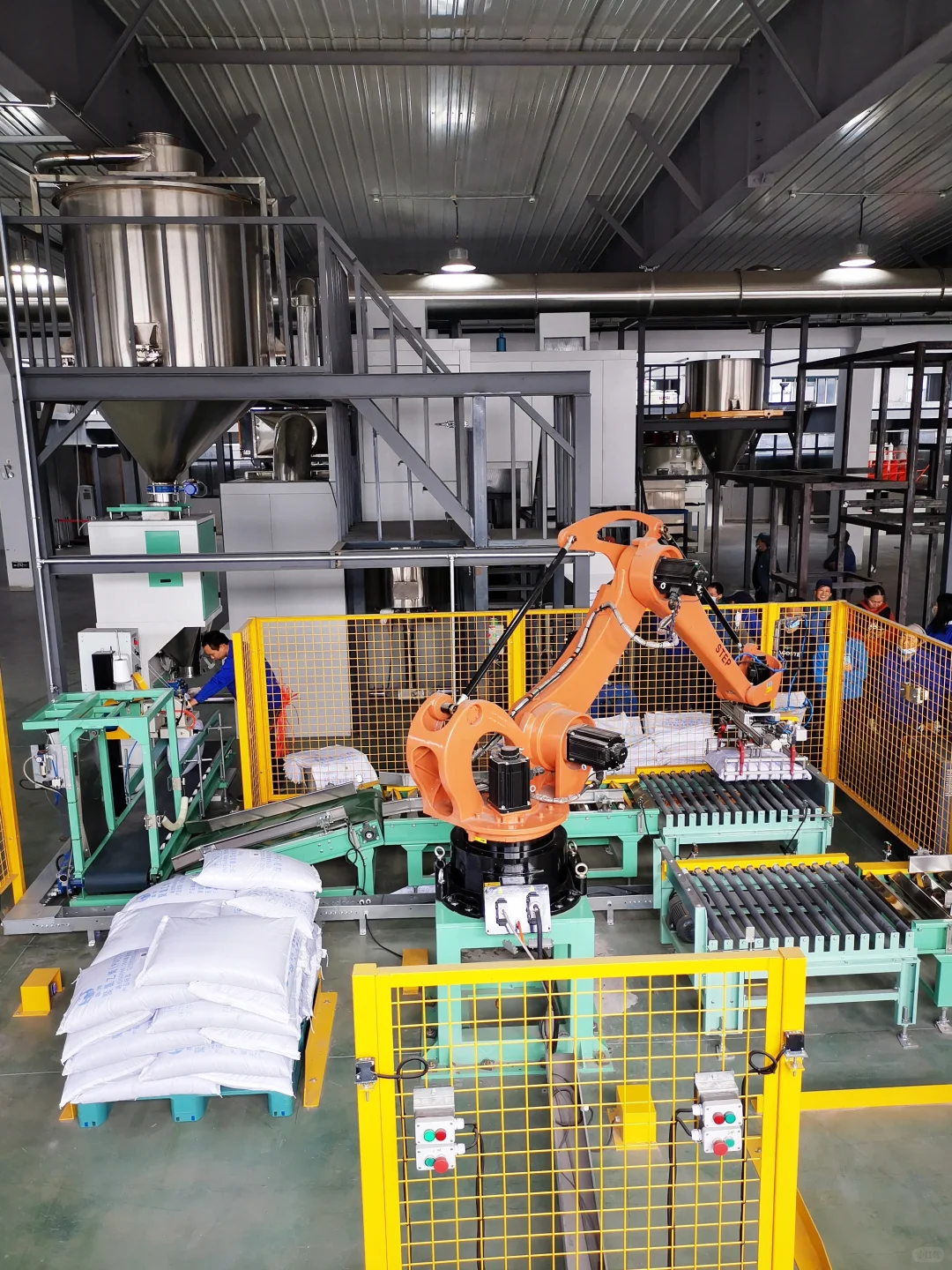 无锡嘉弘 PVC 硬质颗粒：现代工业的坚固基石