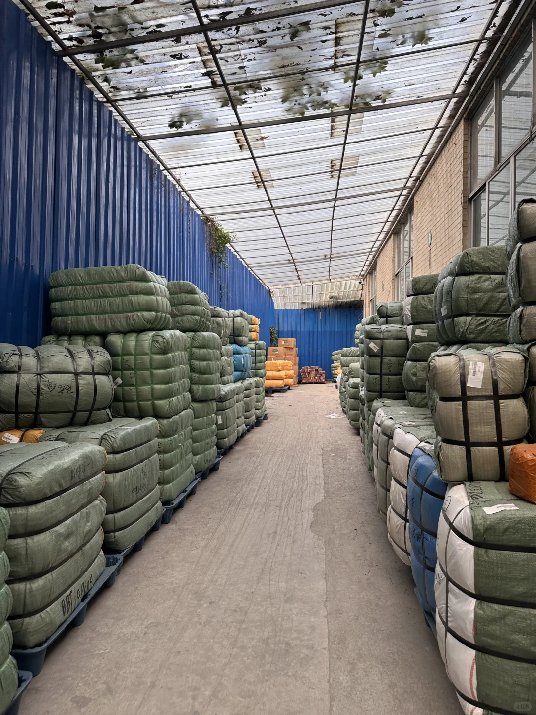 纺织品到印尼，走空运还是海运？