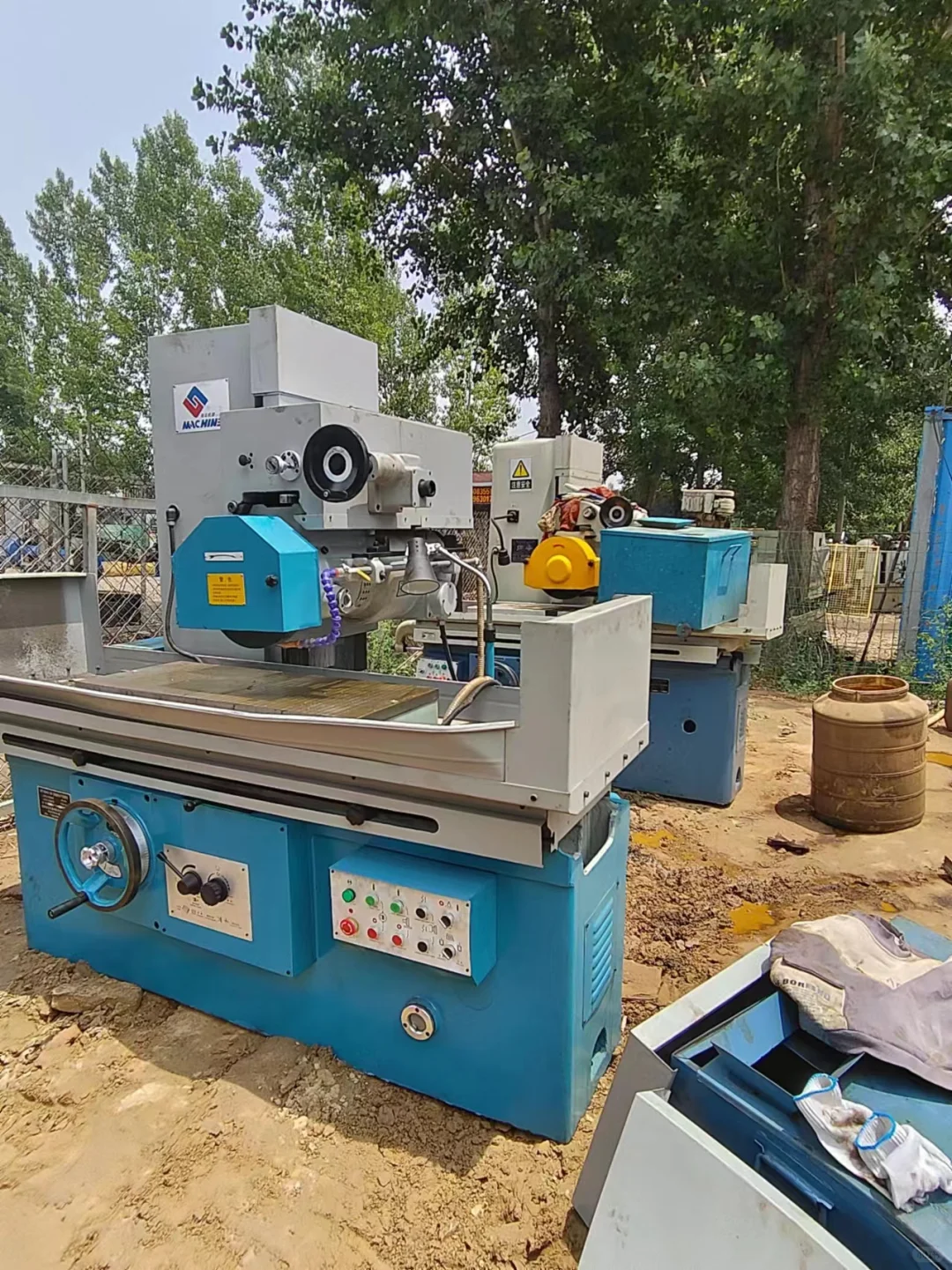 桂北7140平面磨床