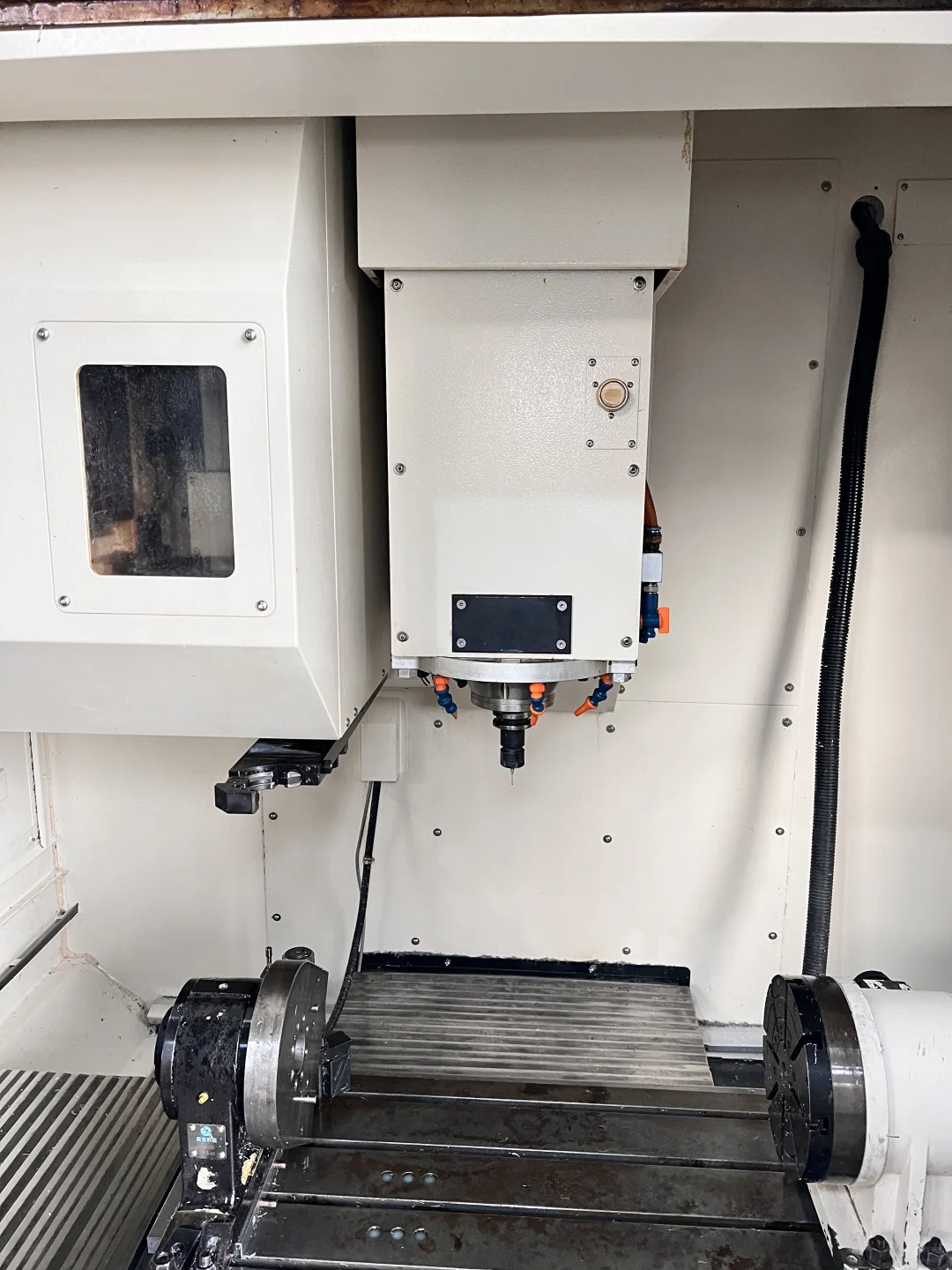 132台北京精雕JDVT600-A12S和JDLVM400E