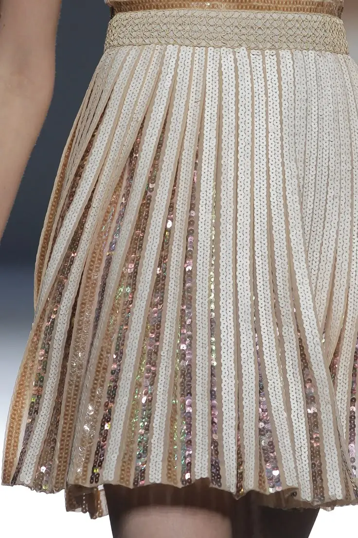 褶皱的大作用和多种表现方法—审美提升