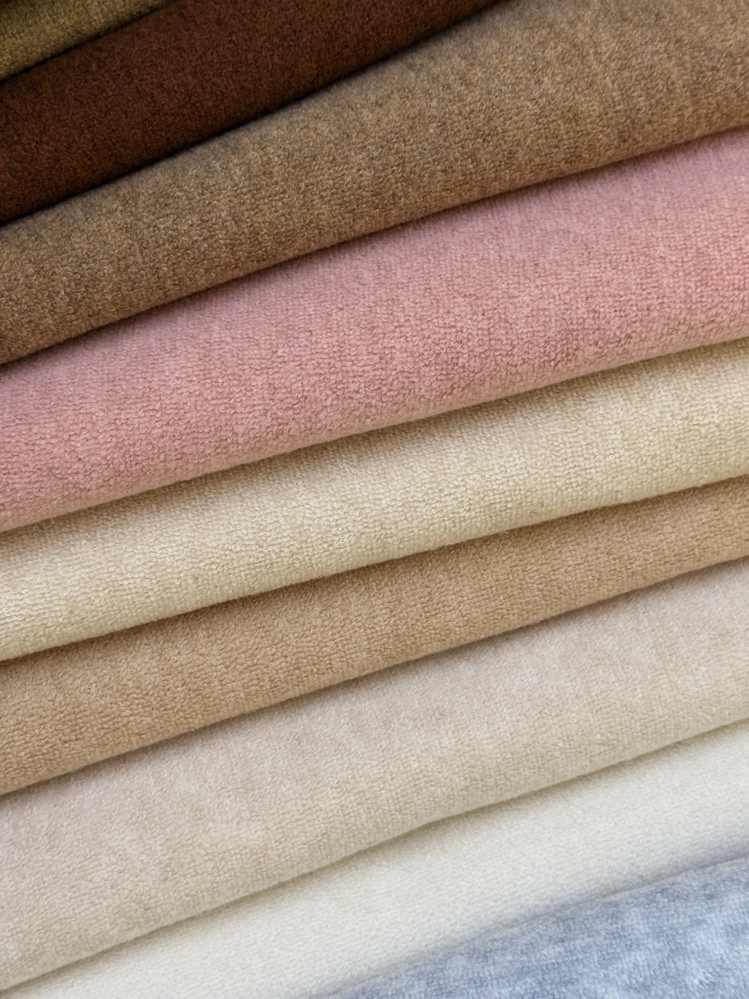 秋冬必备的羊毛面料～