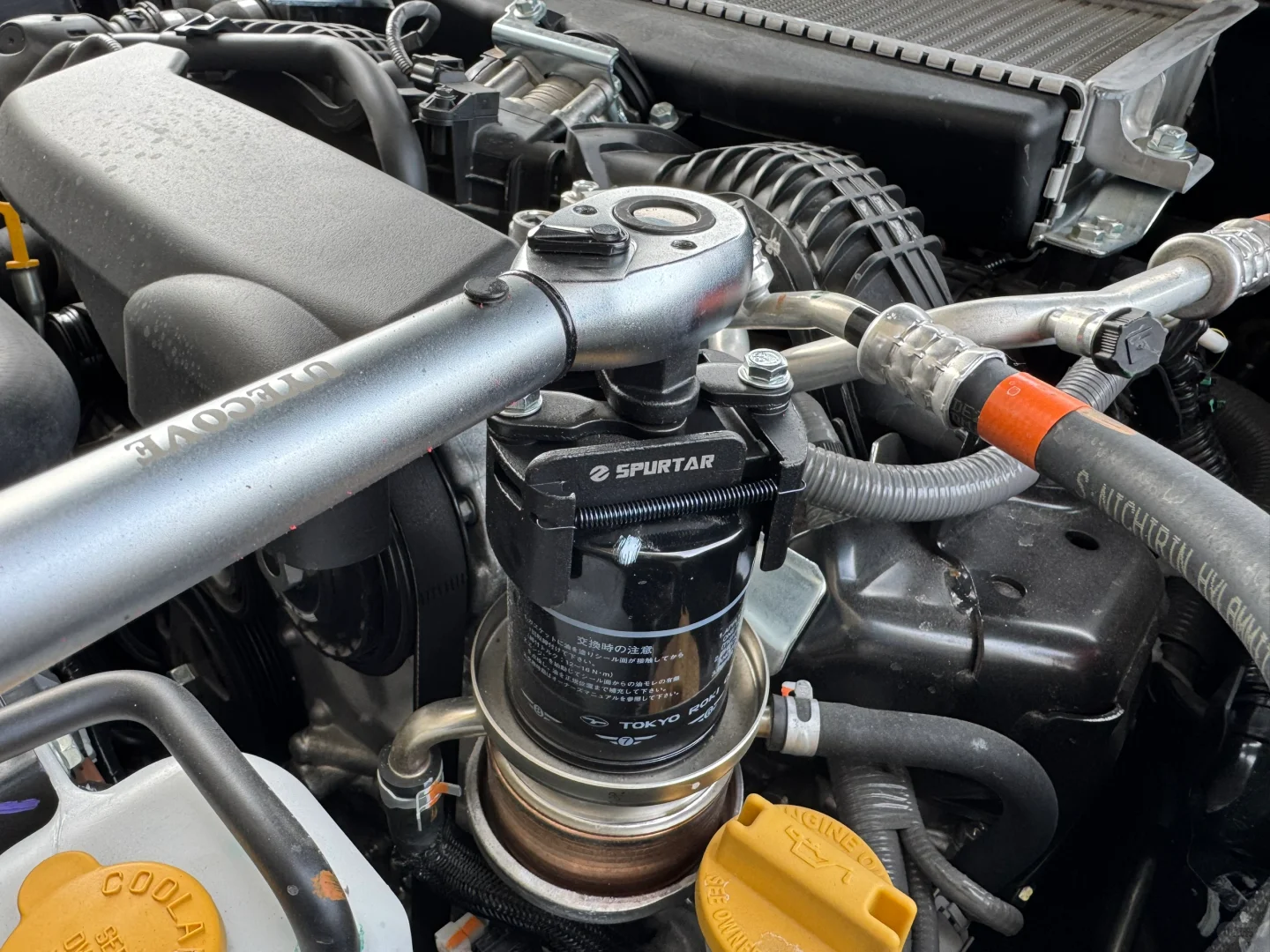 给我的小车换个机油??