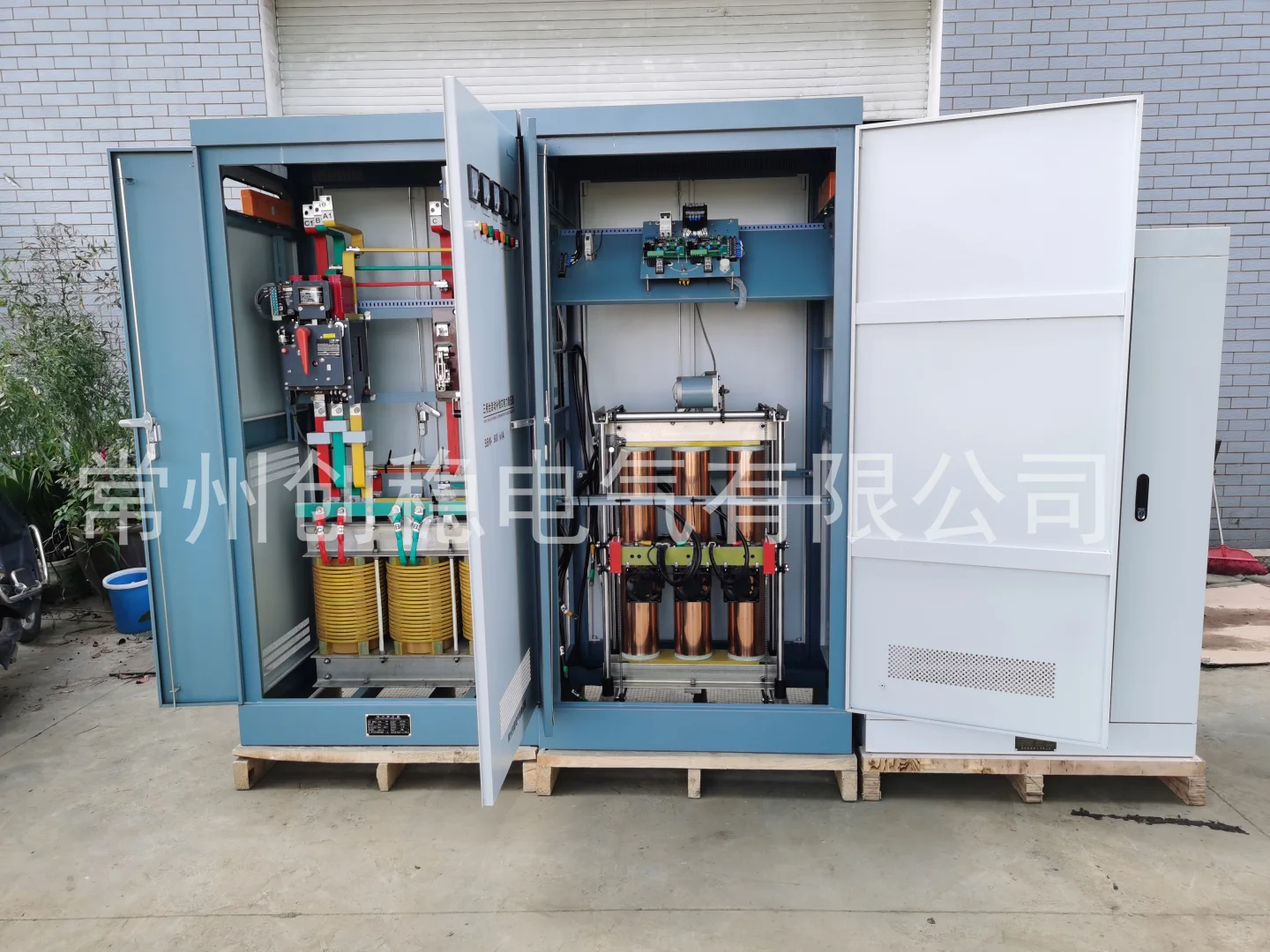 工厂电压总跳闸?是时候换创稳电气稳压器了