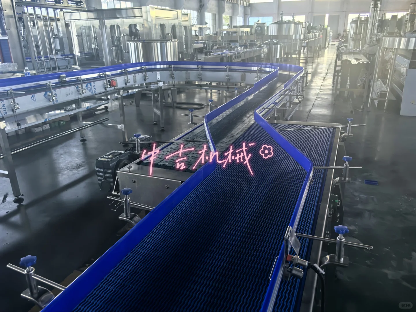 15000瓶/小时天然矿泉水生产线设备调试试机