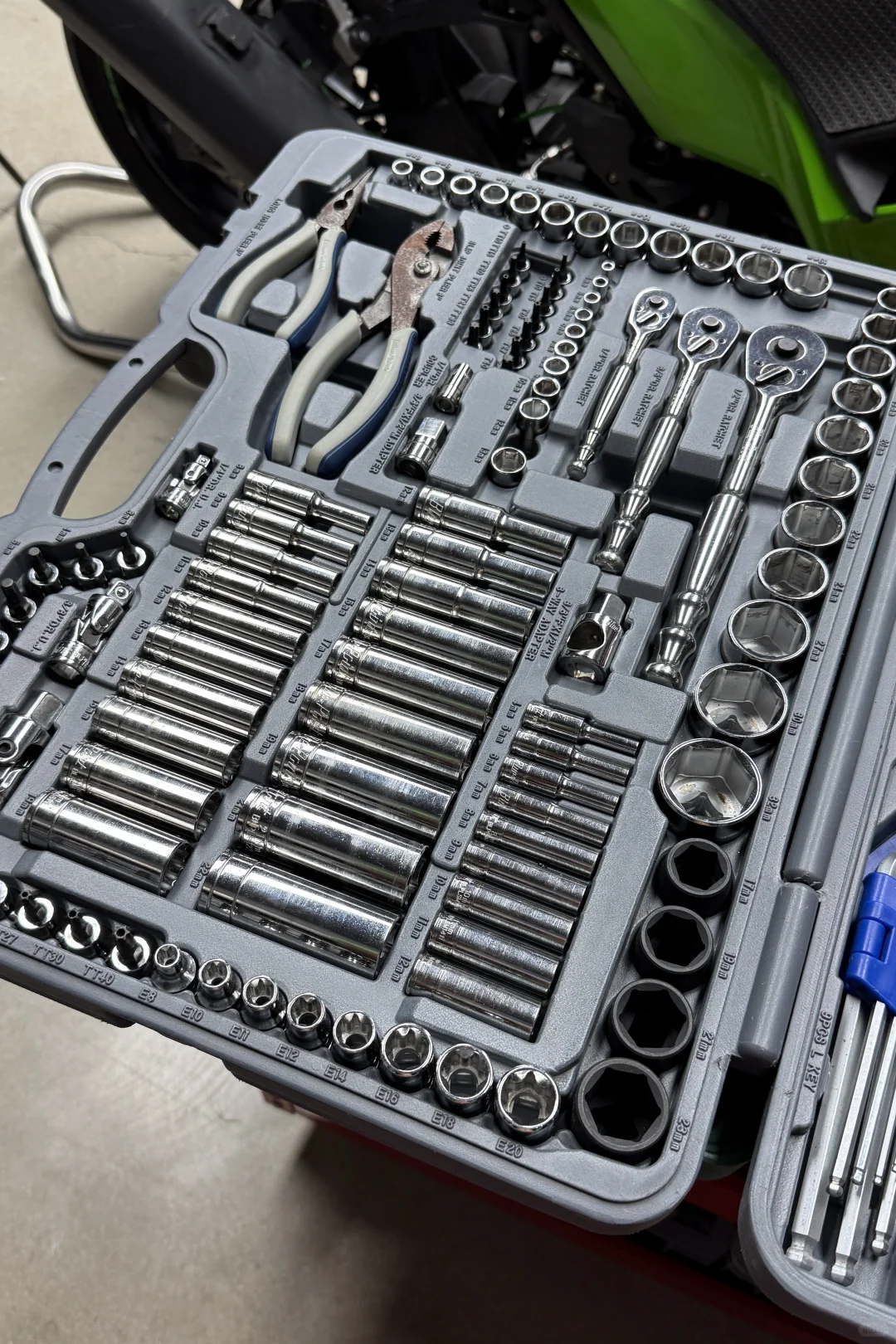 这套用了5年了 该清洁一下了