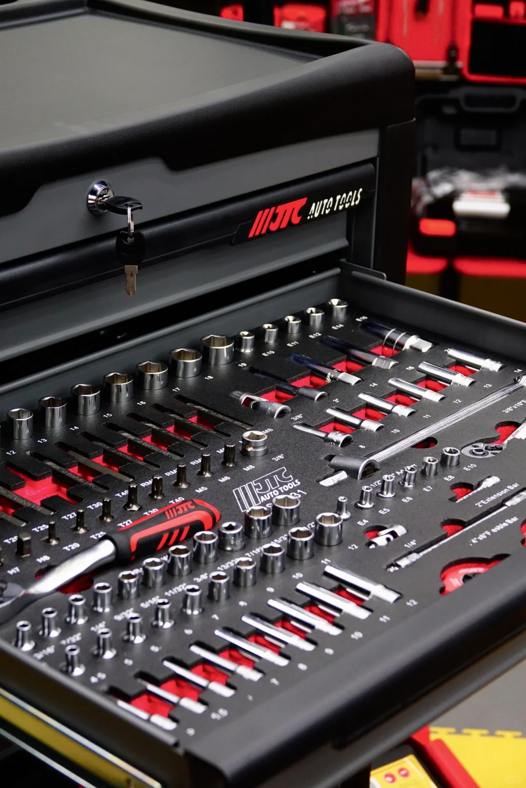 全品维修工具车