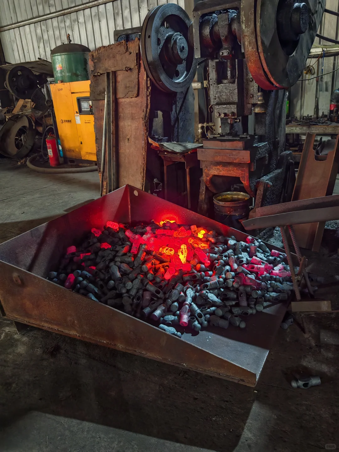 活络扳手生产实拍