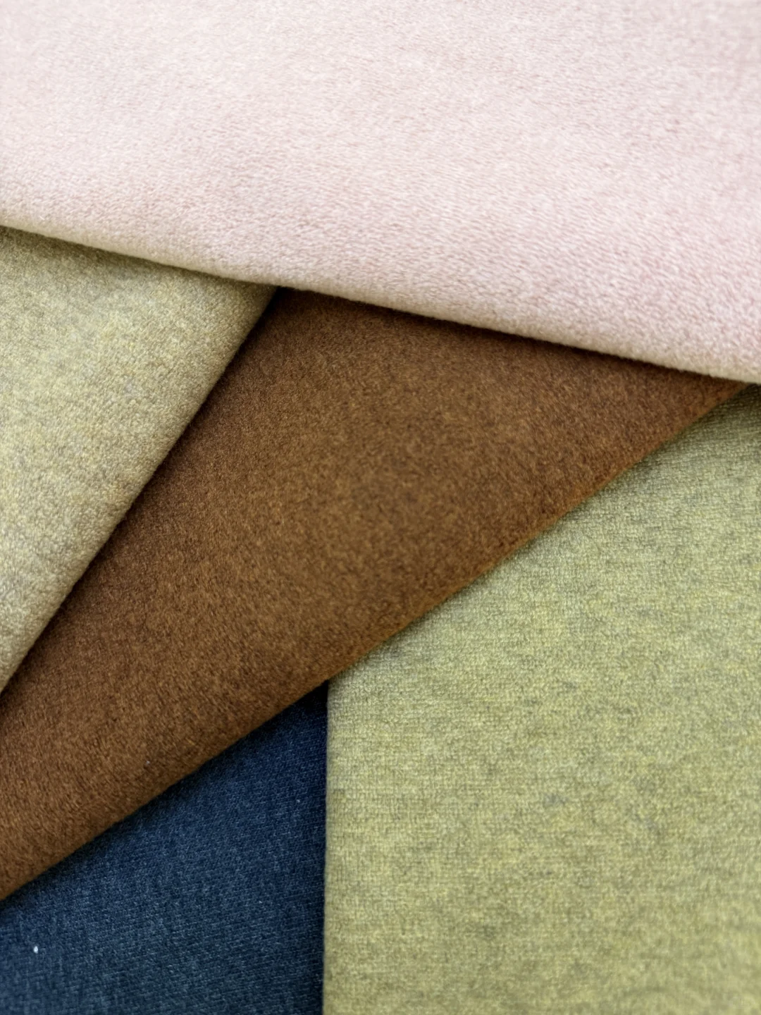 秋冬必备的羊毛面料～