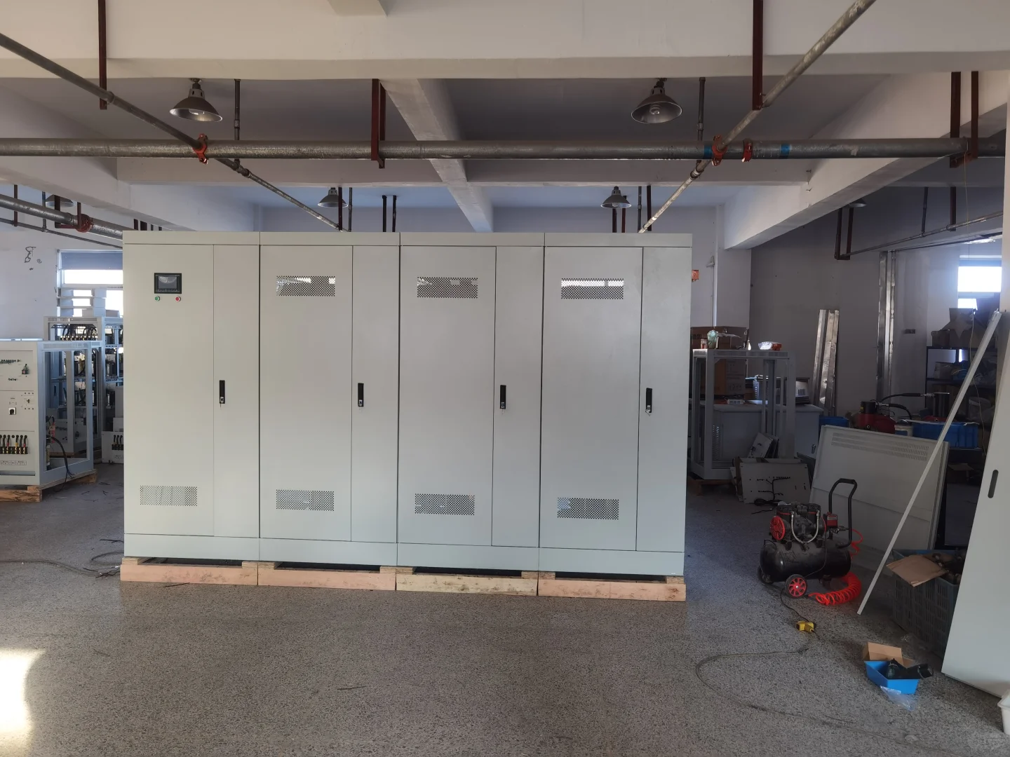 SBW-3000KVA大功率补偿式稳压器