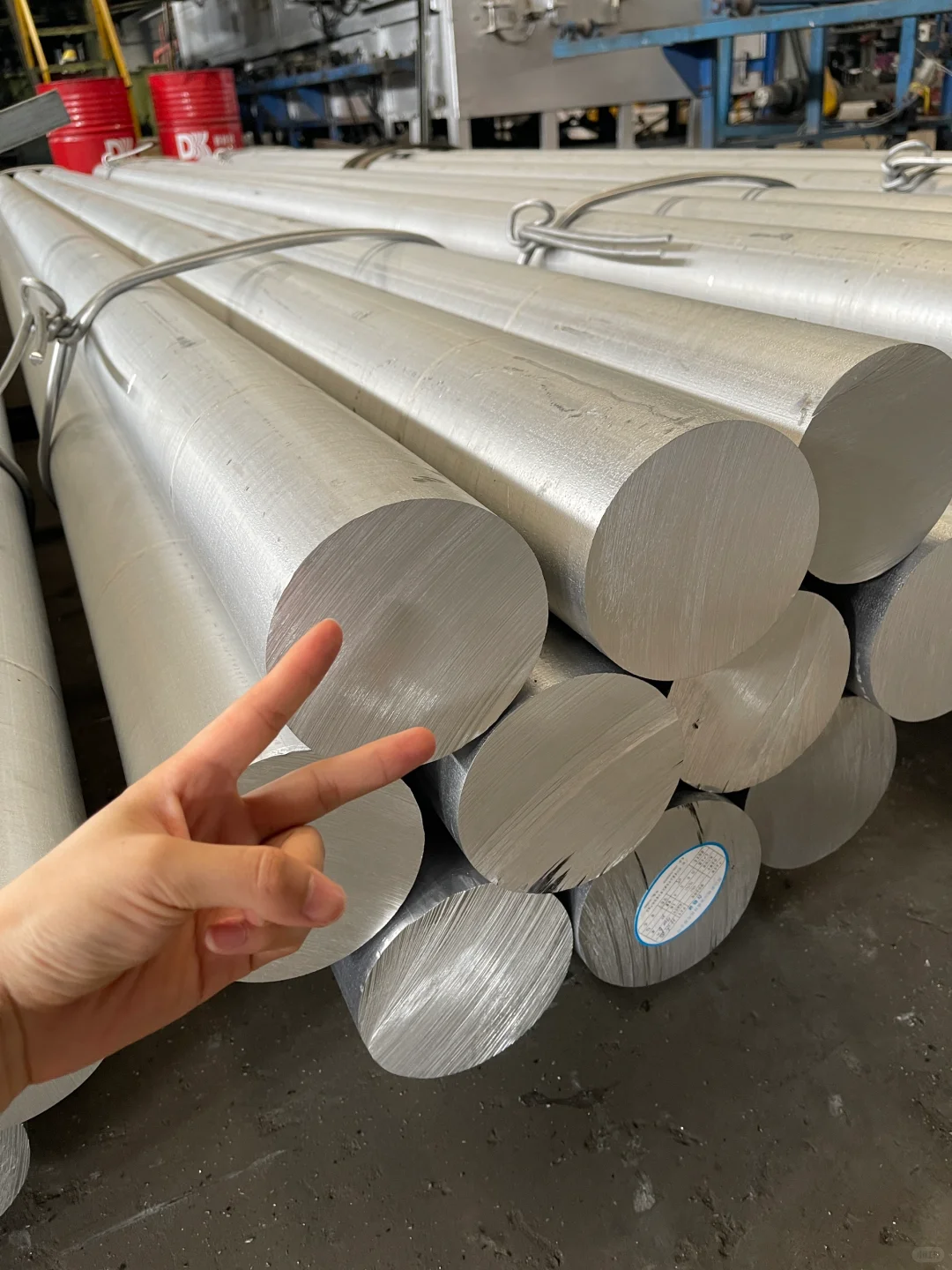 成都封窗，打卡真正的原生铝材门窗源头工厂！