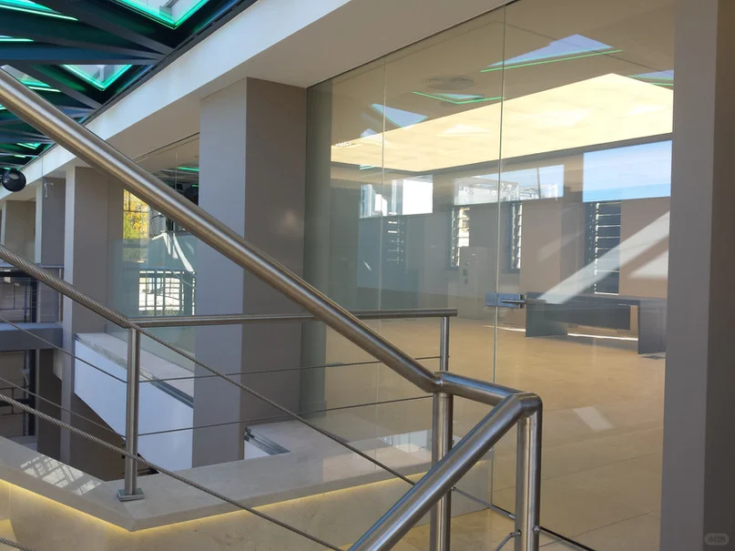 黑科技材料，调光玻璃?