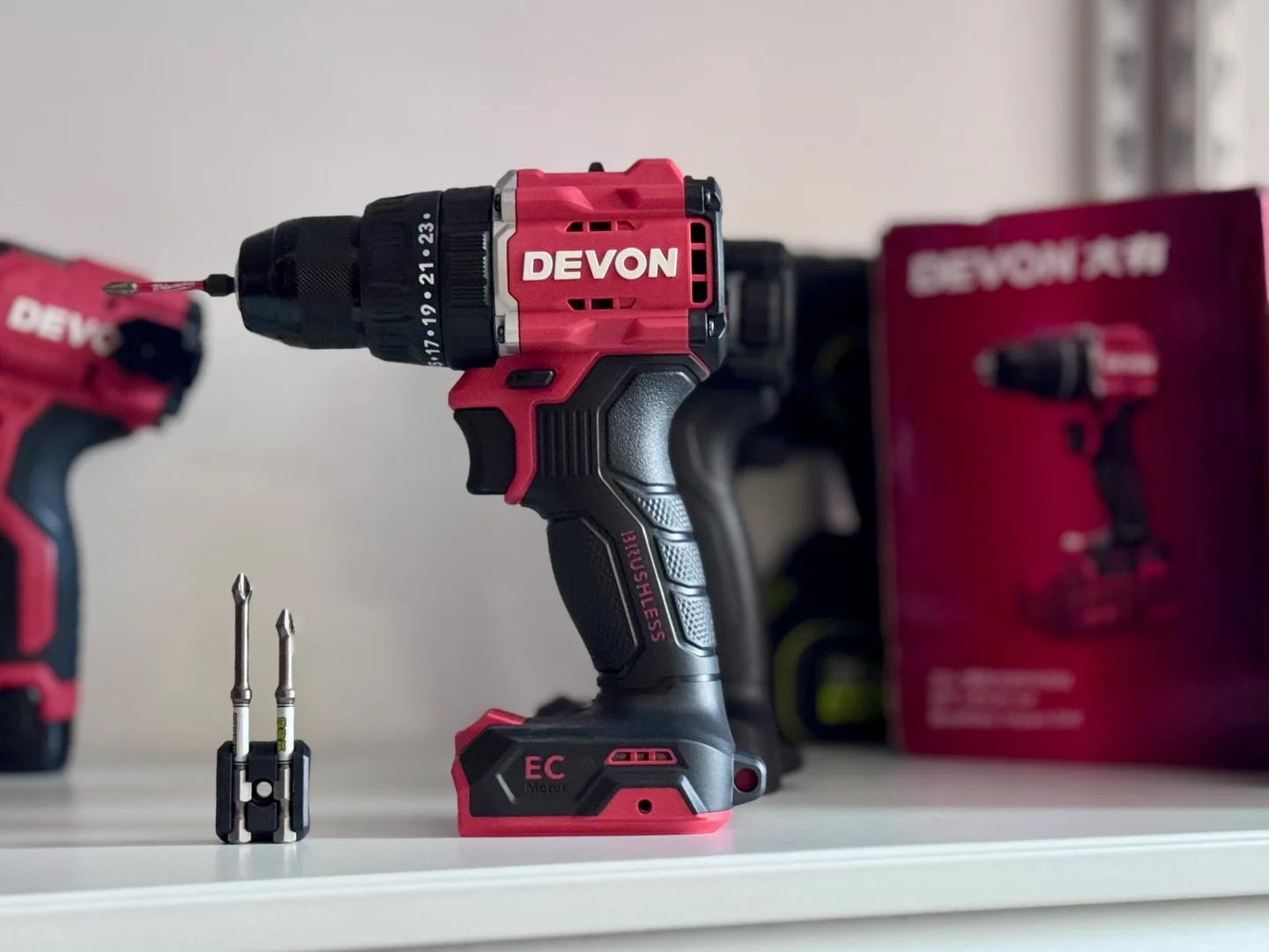 喜欢工具，各种品牌都要体验