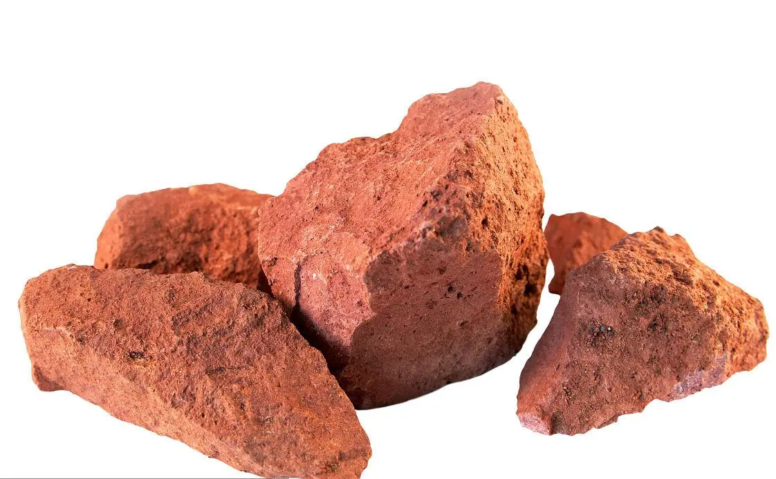 低调到尘埃里的铝土矿