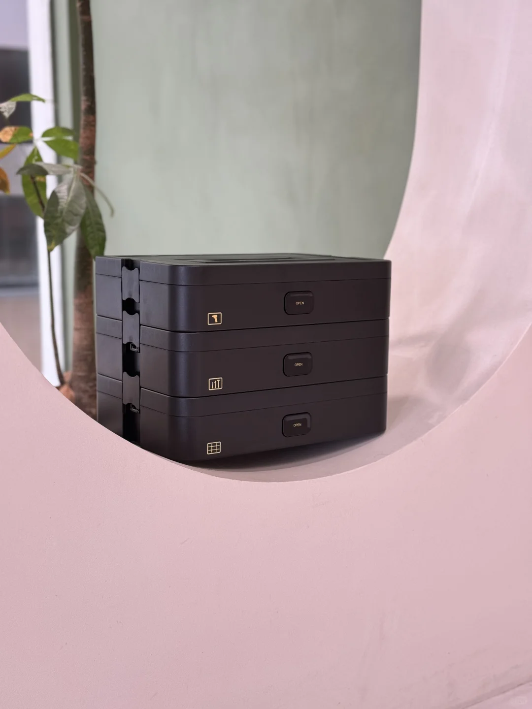 千万资金+两年多时间研发的工具箱？谁信？