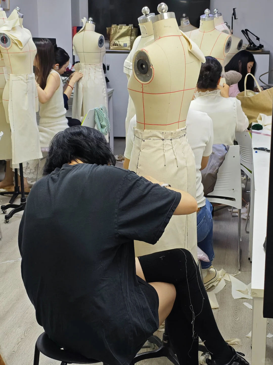上海在哪学立体剪裁,模特人台,ET打版培训