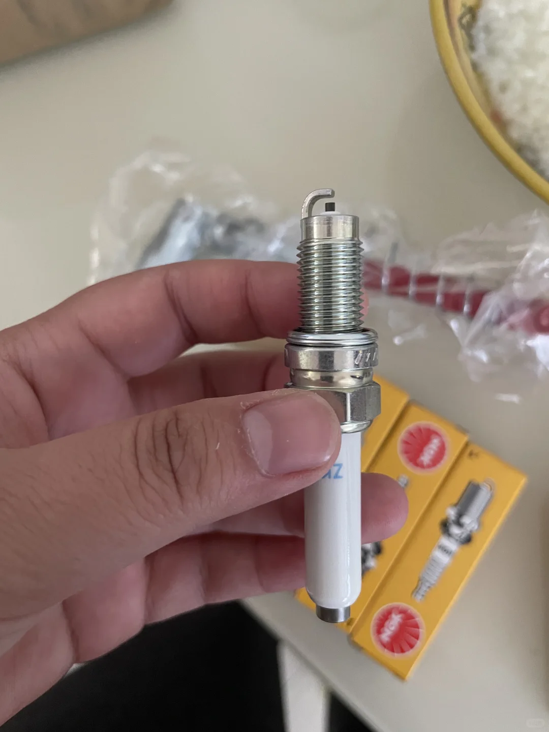 自己更换小polo 火花塞