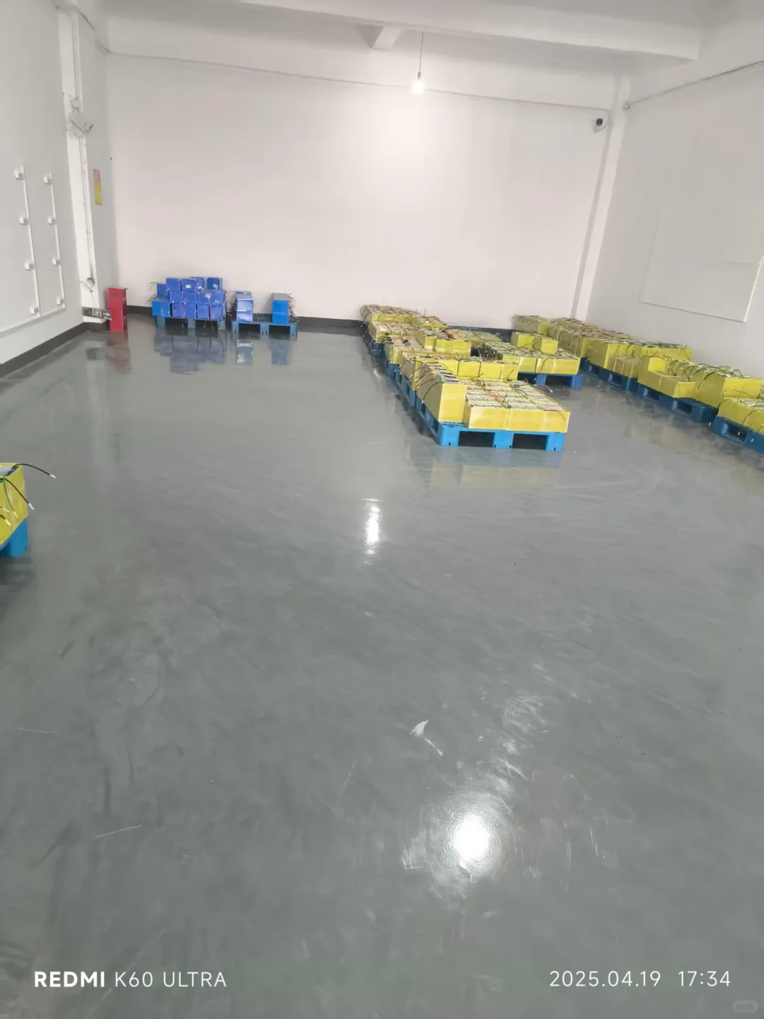 走啊，流水线走起来！10000平的锂电池工厂