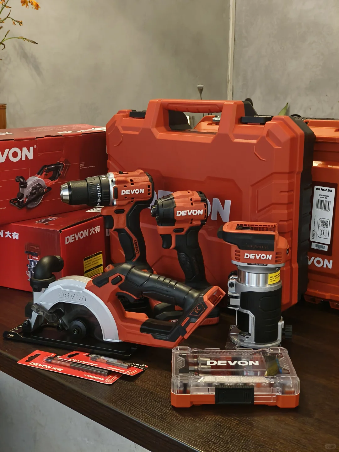 新手木工还是选了大有，希望不吃灰