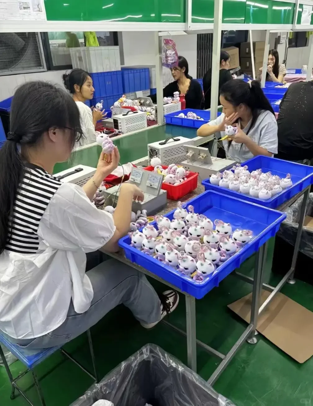 玩具厂 包吃住管理不严