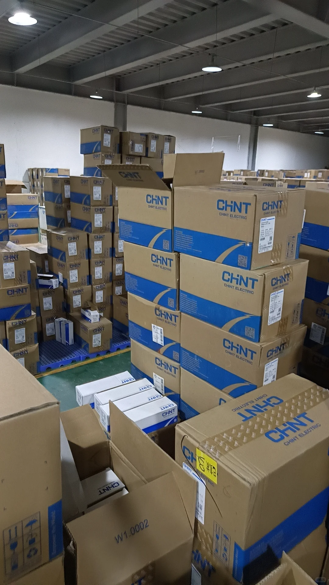 正泰空气开关断路器，品质保障，安心出售！