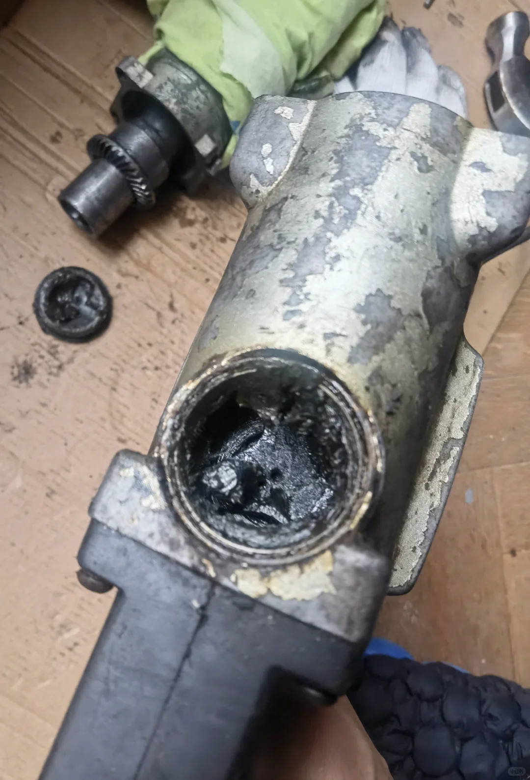 闲来无事，修俩电锤。工具修好要用直接能用