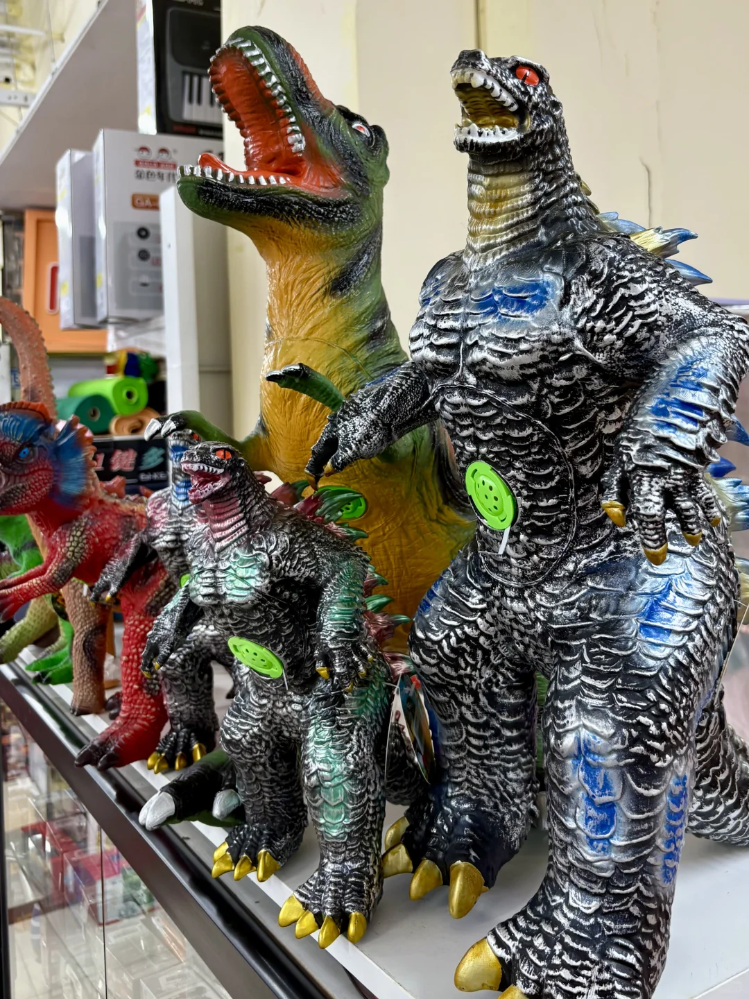 ?绵阳宝妈必逛！花园市场这家玩具超市