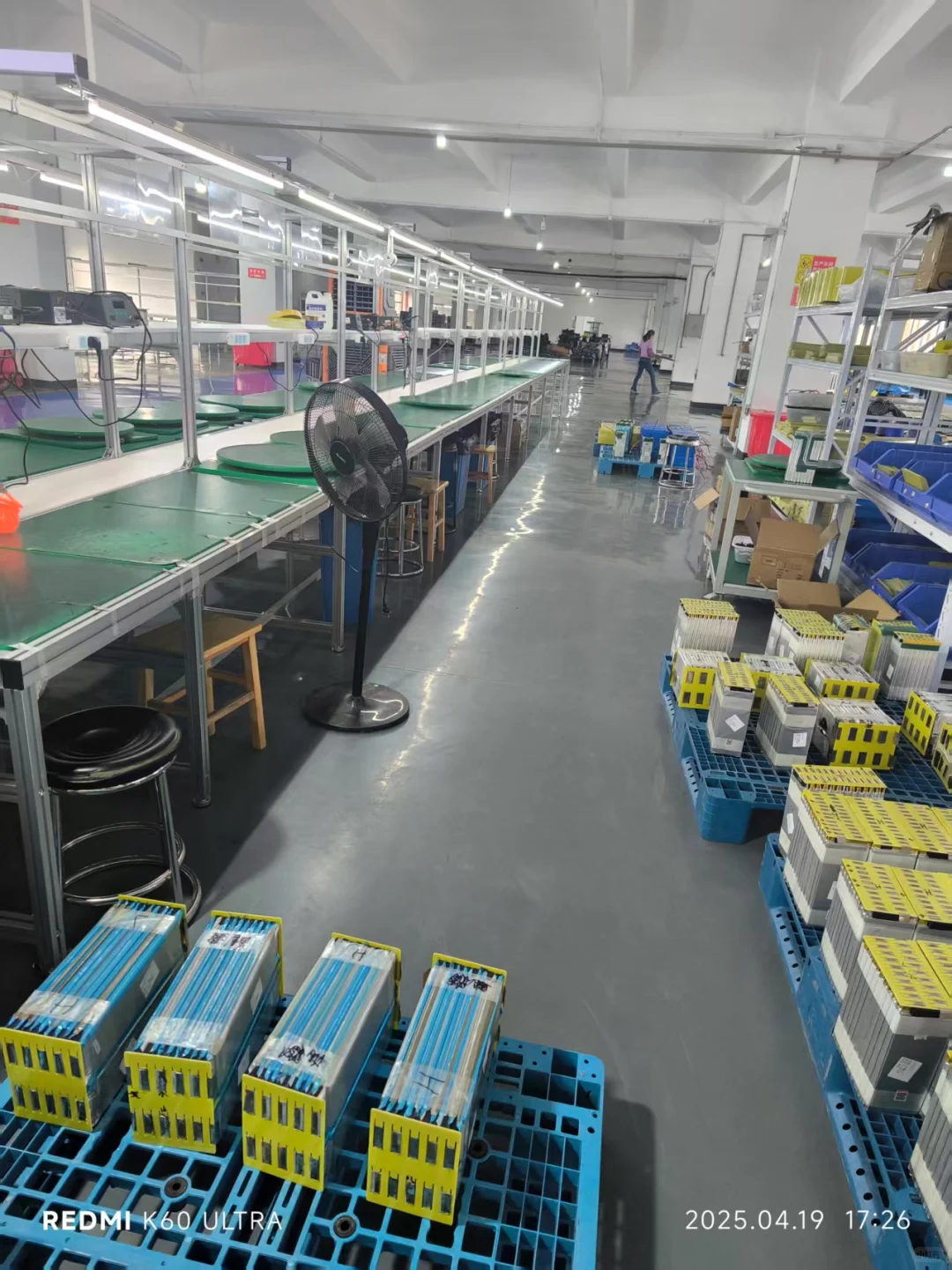 走啊，流水线走起来！10000平的锂电池工厂