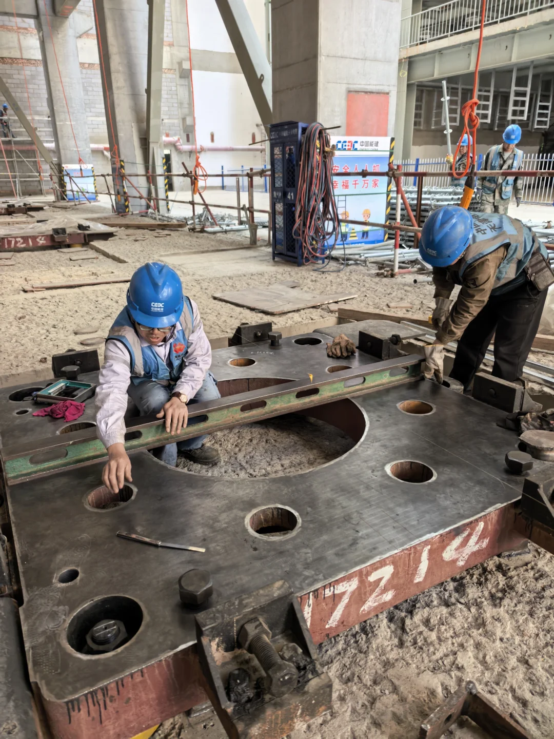 百万火电机组建设