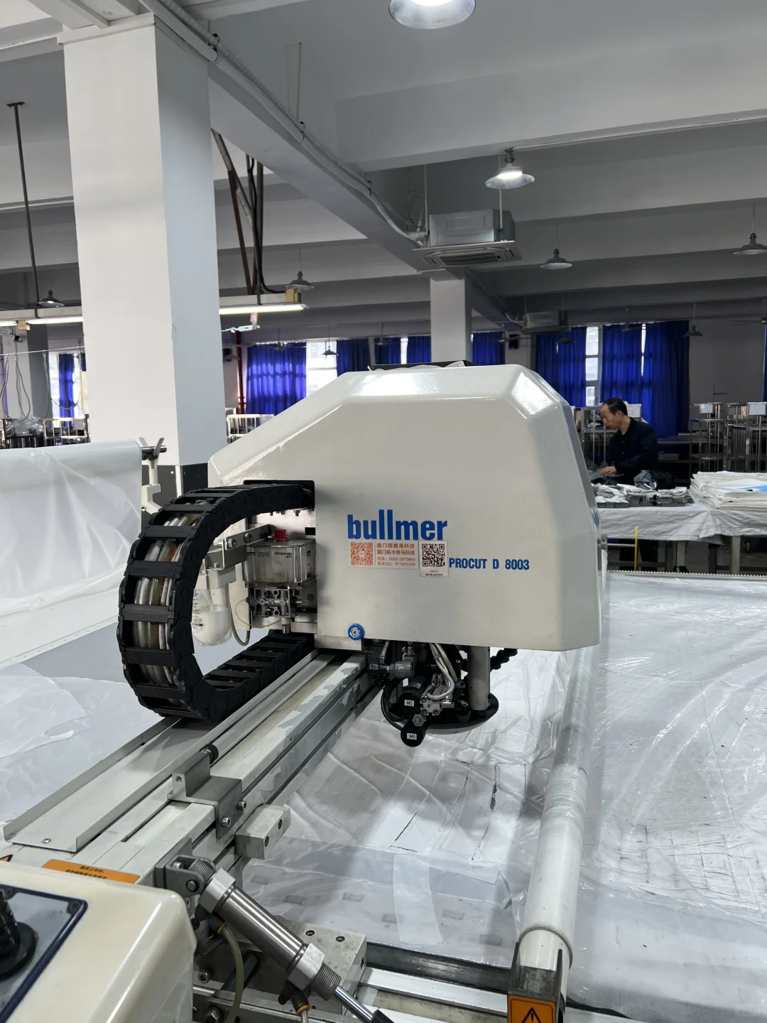 这样下去我觉得要学习下缝纫技术了