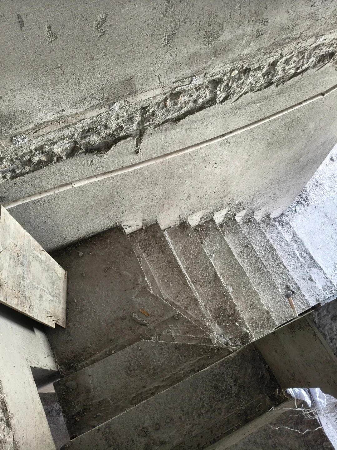 楼梯日记◽左滑➡️：一起给楼梯拆模