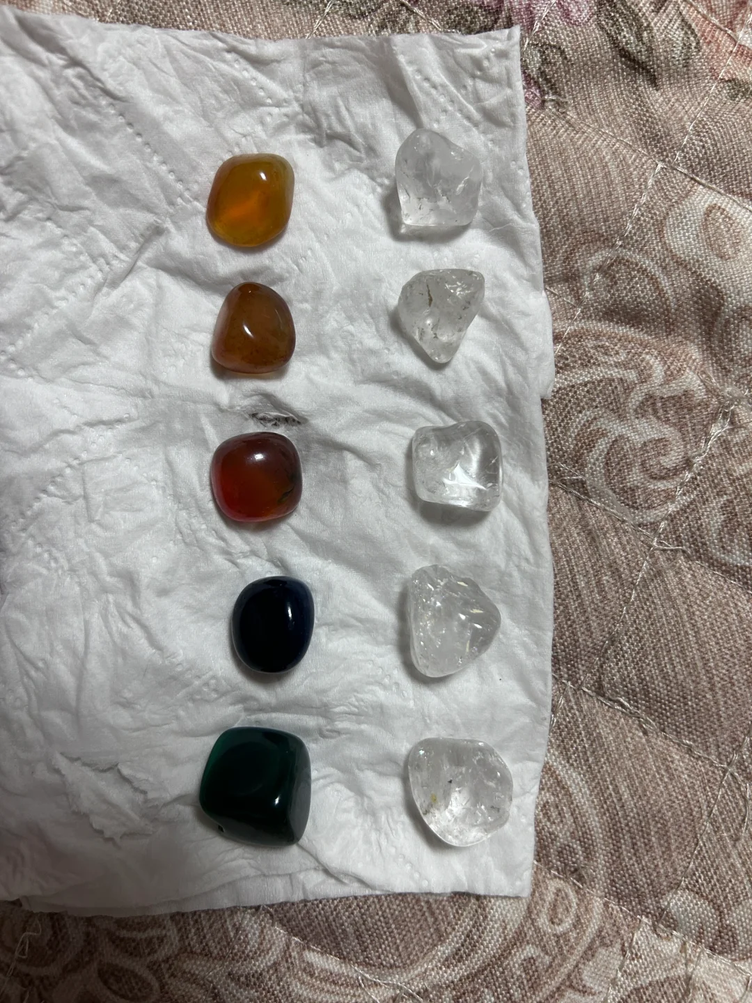 名创优品挖黄金盲盒