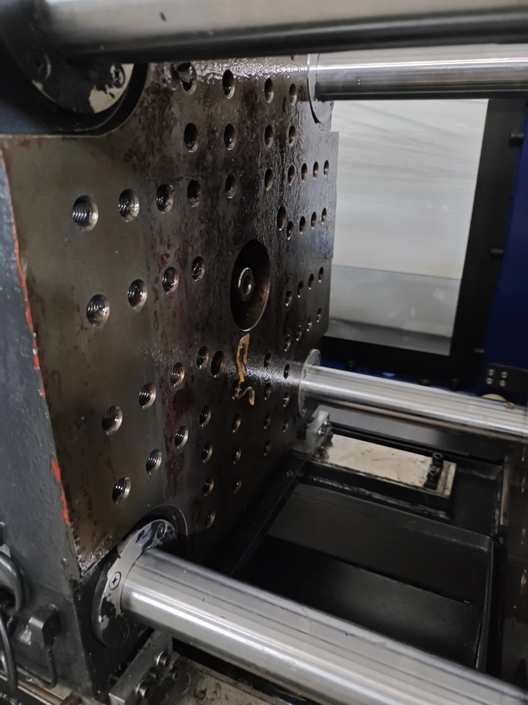 海天三代60吨注塑机：小吨位王者